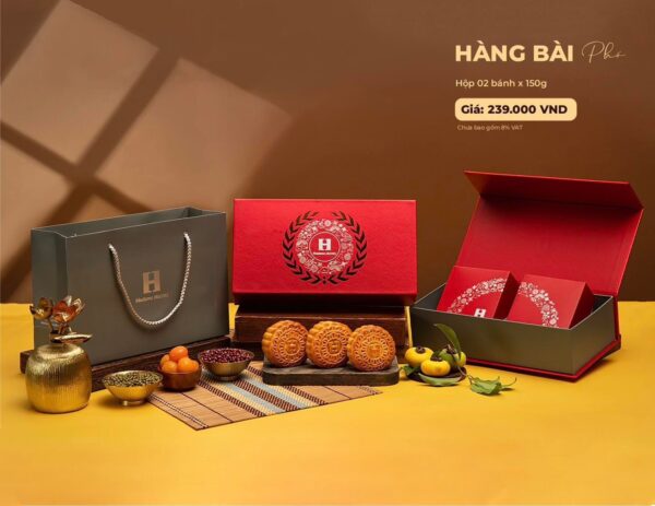 bánh trung thu Madame Hương hộp hàng bài