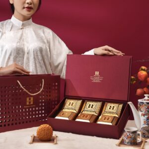 Bánh trung thu Madame Hương hộp Hàng Đào