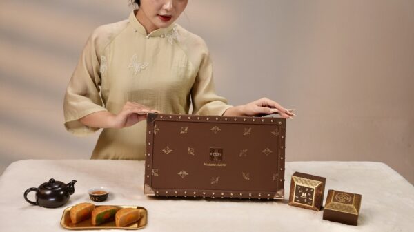 Bánh trung thu Madame Hương hộp Tràng Tiền